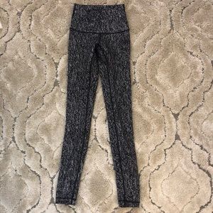 Lululemon Wunder Under Leggings